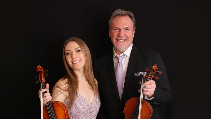Fiddle and Violin Duo Performing Holiday Concert