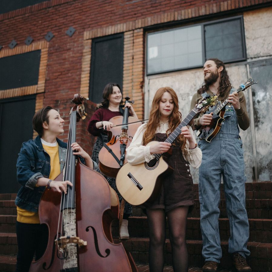 Redd and the Paper Flowers at Dr. Phillips Center